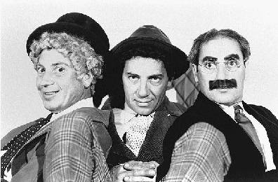 marxtrio.jpg (24092 octets)